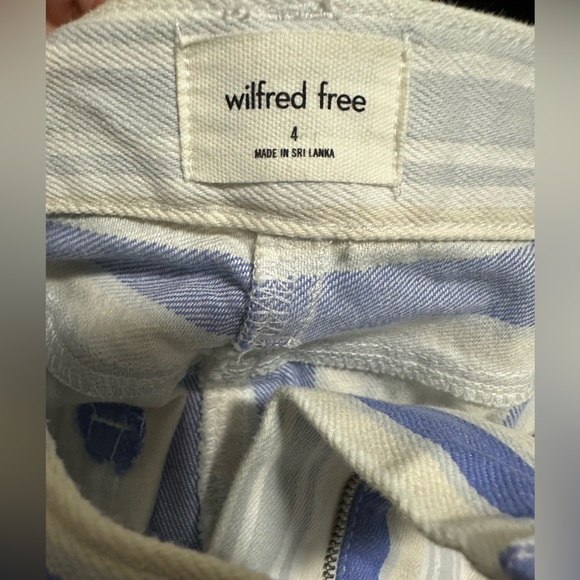 Aritzia Wilfred Free Mercury Short | High-waisted Denim-like Shorts - Picture 5 of 6